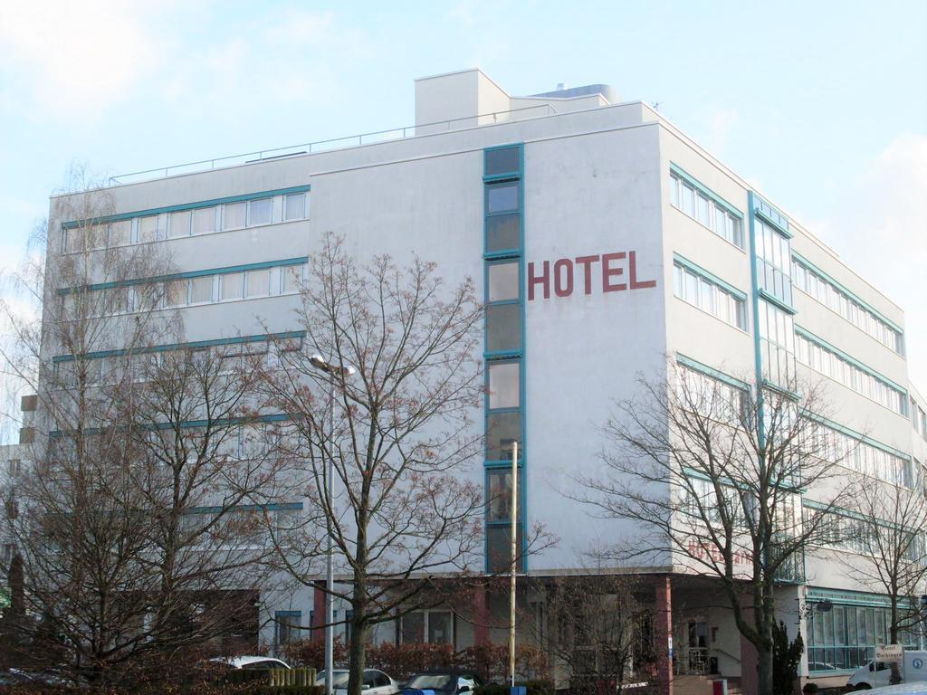 Businesshotel & Appartements Stuttgart-Vaihingen Ngoại thất bức ảnh