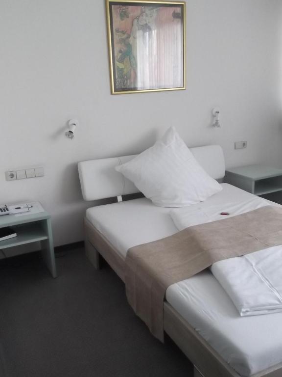 Businesshotel & Appartements Stuttgart-Vaihingen Ngoại thất bức ảnh